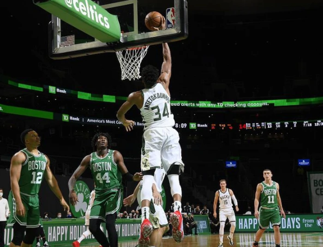  凯尔特人逆转雄鹿锁定东部决赛席位  